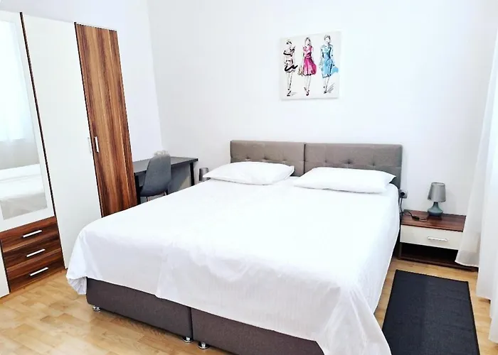 Apartment Ory 2 Between The Beach And City Center